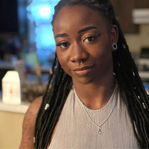 Meet your Posher, Sharraya